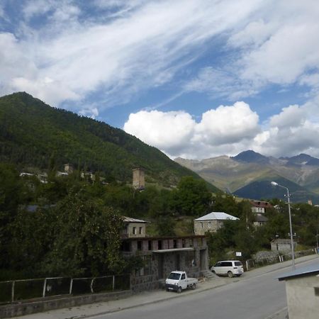 Guesthouse Mabu - 4 Newly Built Rooms In The Heart Of Mestia Exterior foto